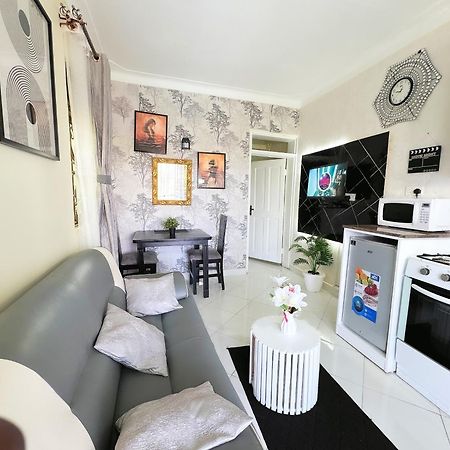 Апартаменты Jm Furnished Kampala Entebbe Rd D Lubowa Экстерьер фото